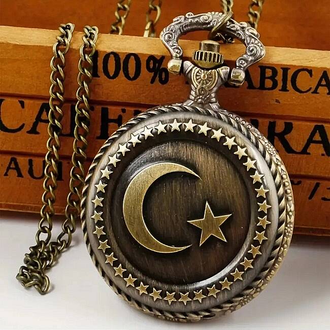 AY YILDIZ TASARIM NOSTALJİK KÖSTEKLİ KUTULU SAAT - 2