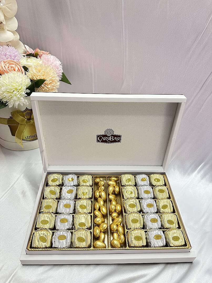 ÇİÇEK BATON ANTEP FISTIKLI ÇİKOLATA & GOLD BADEM DRAJE (BÜYÜK BOY KUTU) - 1