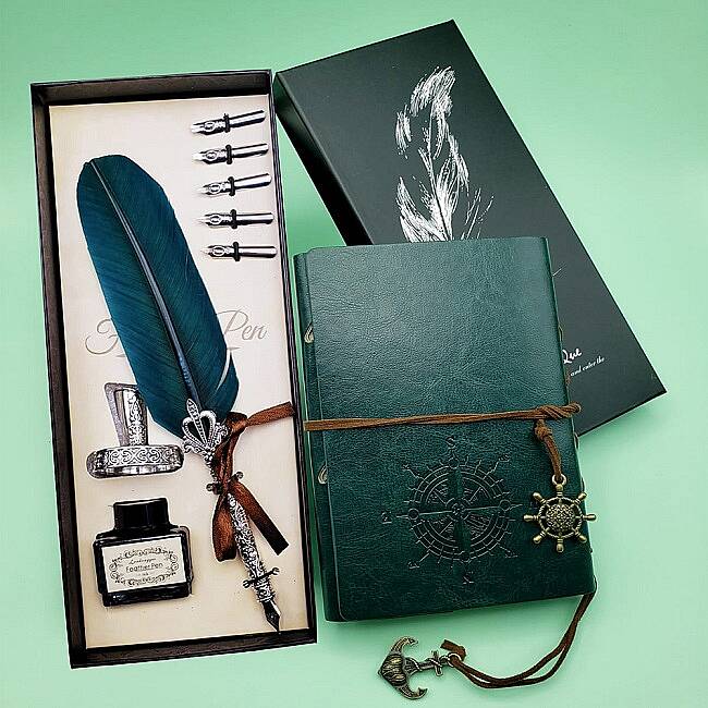 DERİ DEFTER & TÜYLÜ DİVİT KALEM SETİ, YEŞİL - 1