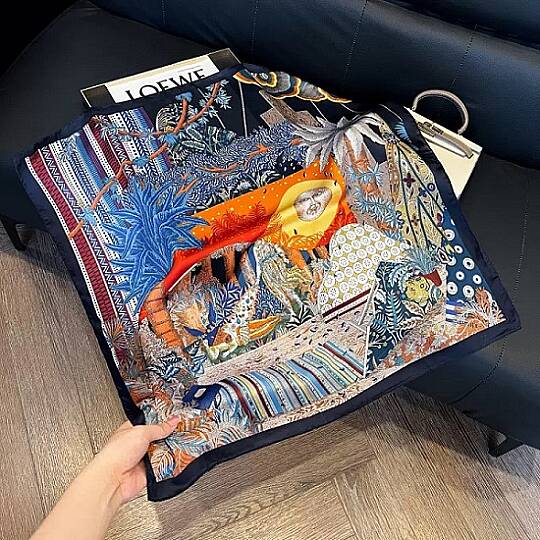 FULAR, 70 X 70 CM