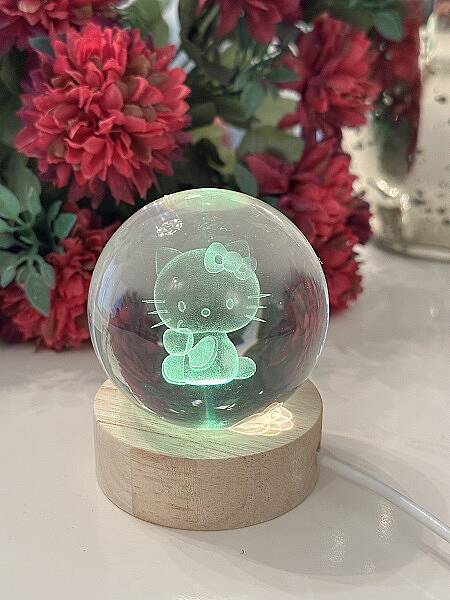 HELLO KITTY TASARIM, IŞIKLI USB'Lİ DEKORATİF CAM KÜRE - 1