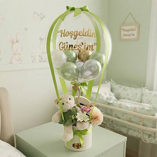 KIZ BEBEK PELUŞ OYUNCAKLI VE EMZİK ASKILI BALON KUTUSU, İSİMLİ