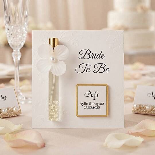 KİŞİYE ÖZEL ''BRIDE TO BE'' ÇİKOLATA & UZUN CAM ŞİŞE KOLONYA